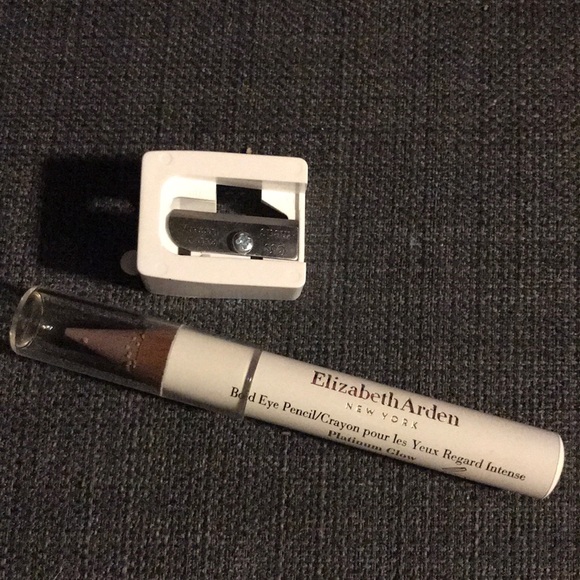 SALE 🖤 Elizabeth Arden Bold Eye Pencil - Picture 2 of 3